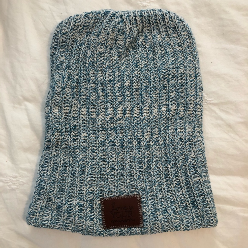 Love Your Melon beanie in teal and white